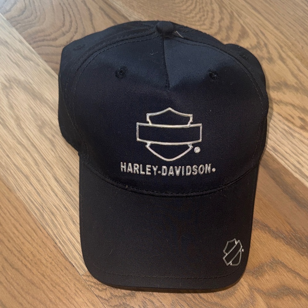 Harley-Davidson Black Logo Cap NWOT